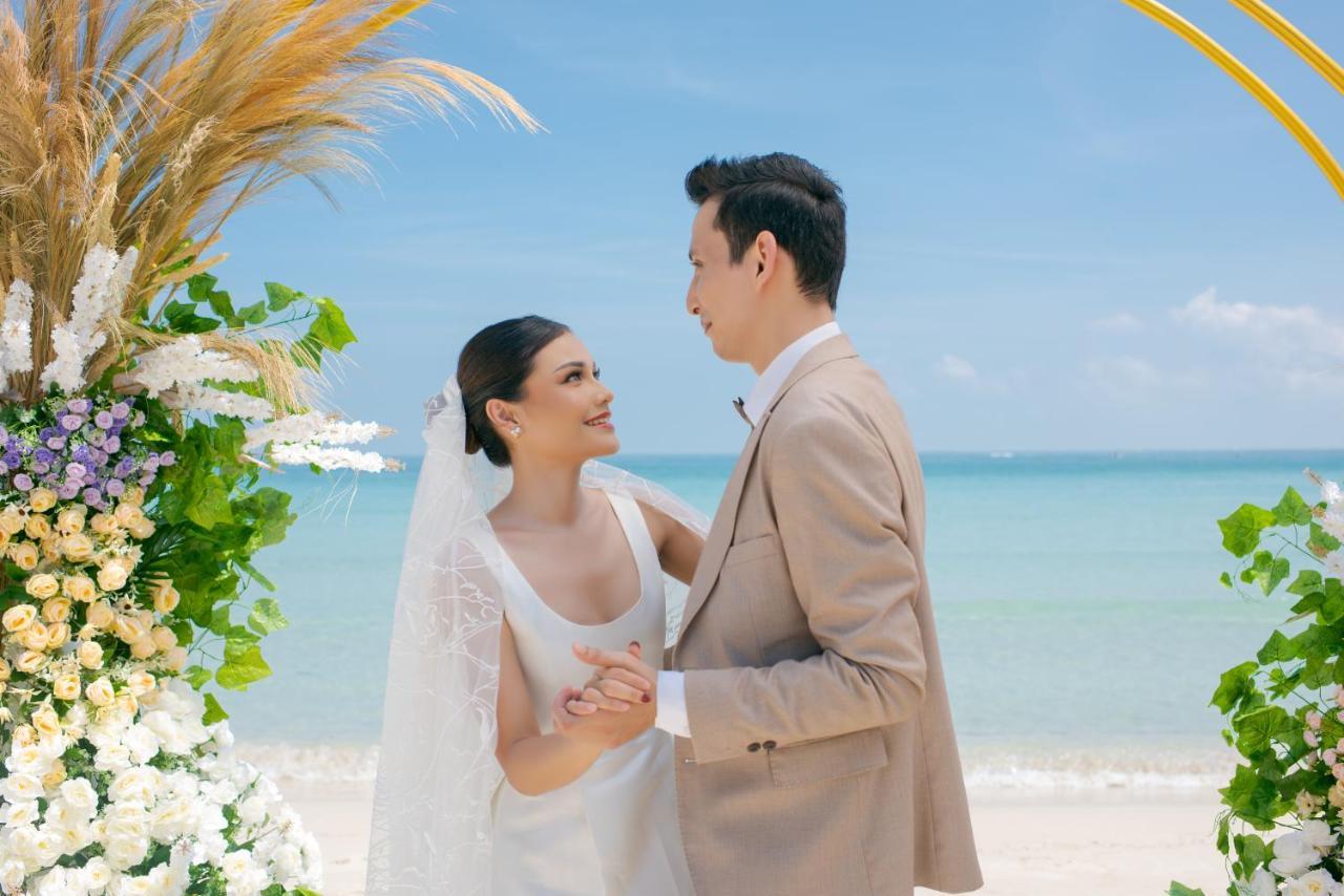 Mayang Sari Beach Resort Lagoi Buitenkant foto