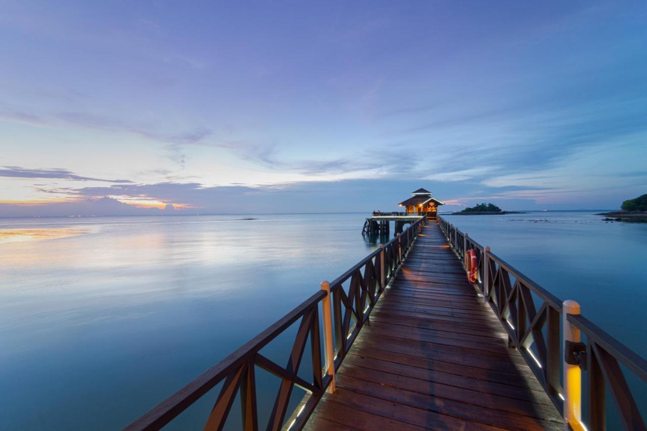 Mayang Sari Beach Resort Lagoi Buitenkant foto