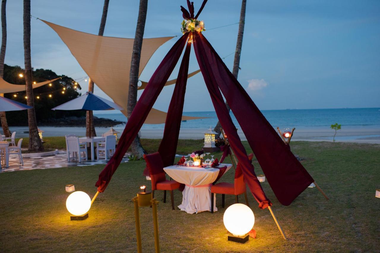 Mayang Sari Beach Resort Lagoi Buitenkant foto