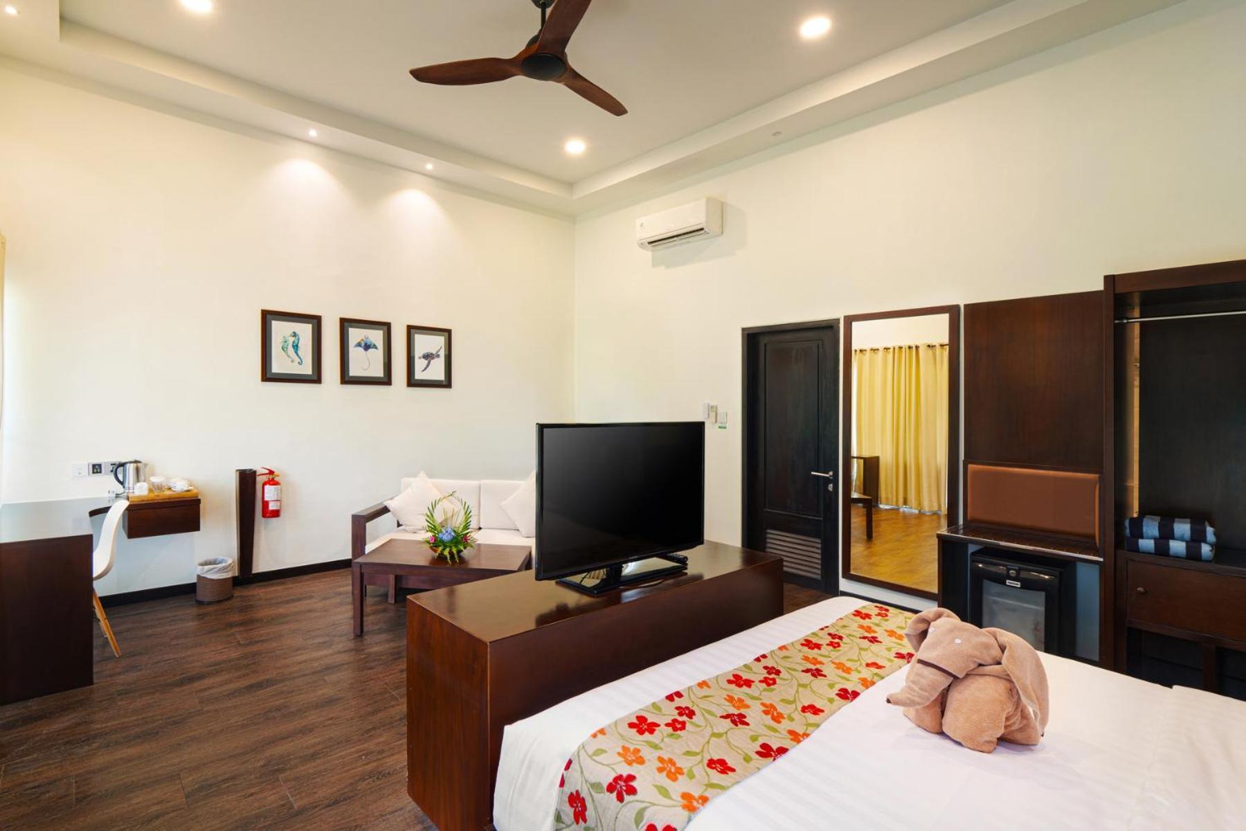 Mayang Sari Beach Resort Lagoi Buitenkant foto